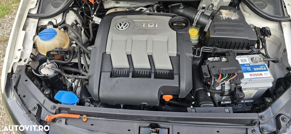 Volkswagen Polo - 13