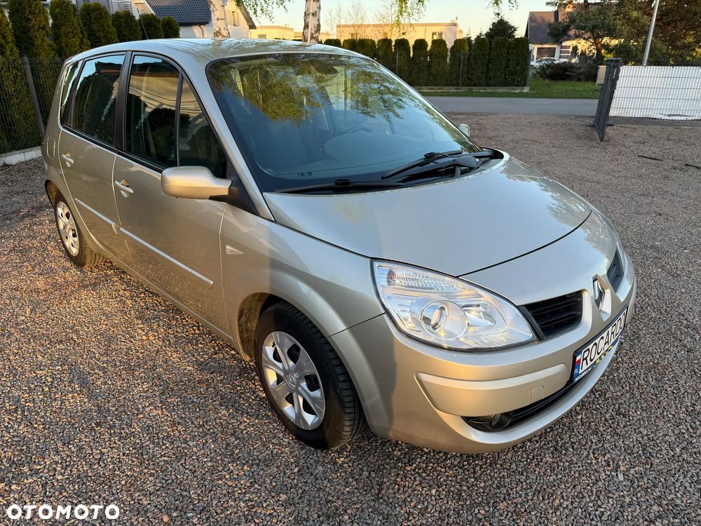Renault Scenic 1.6 16V Expression - 8