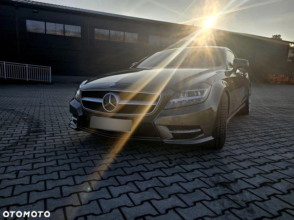 Mercedes-Benz CLS 350 CDI 4-Matic BlueEff - 6