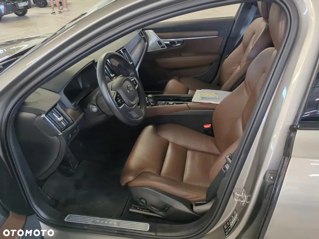 Volvo V90 Cross Country D4 AWD Pro - 7