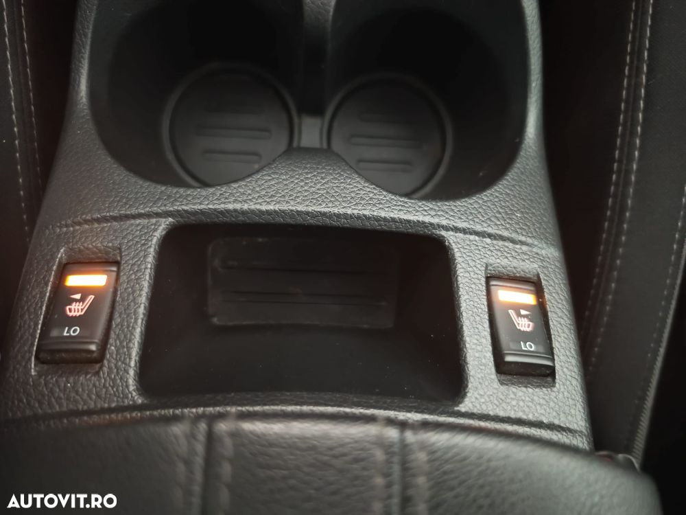 Nissan Qashqai 1.3 138CP 2WD N-Connecta - 10