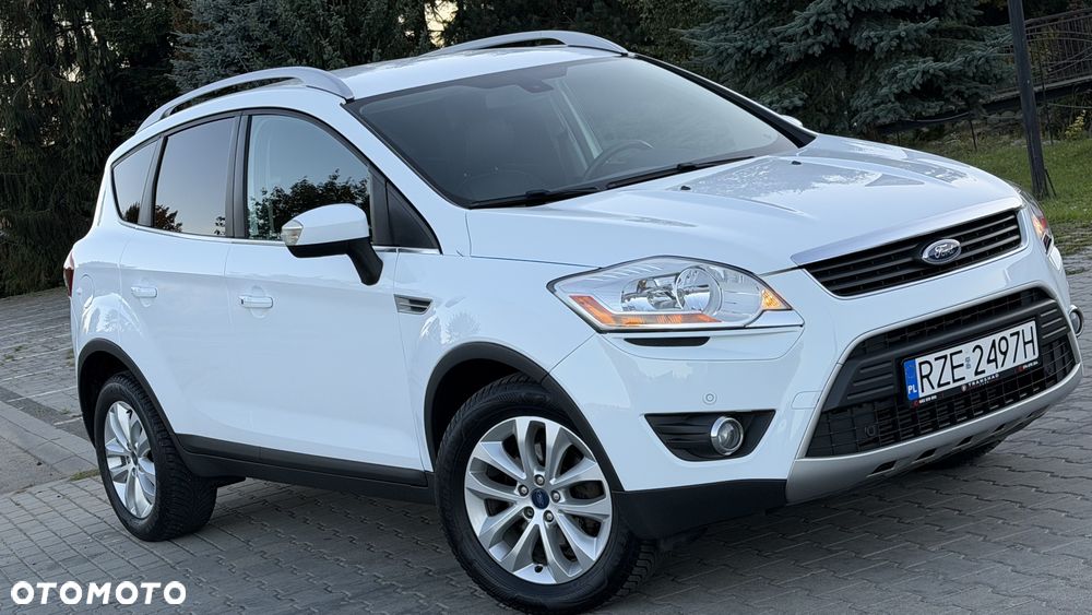 Ford Kuga 2.0 TDCi 4x4 Titanium - 22