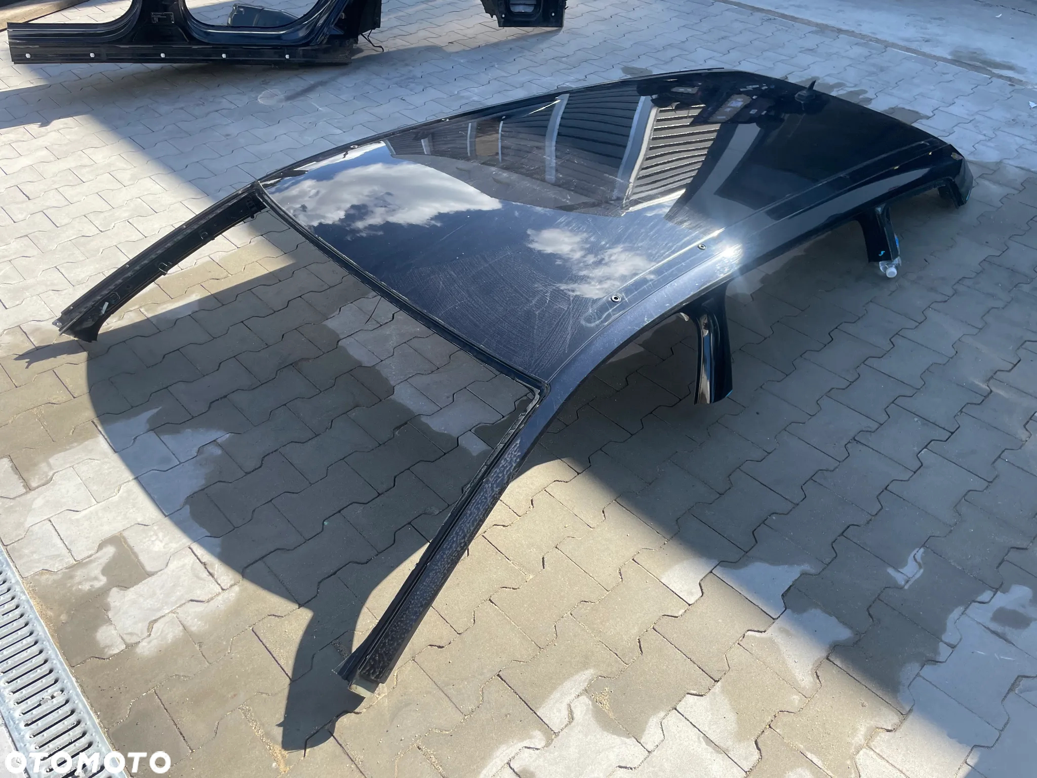 PASSAT B8 kombi dach  LC9X długie słupki - 2