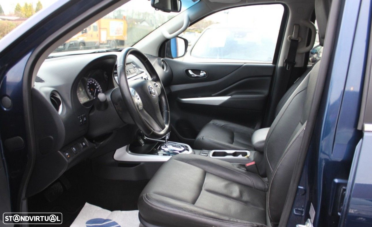 Nissan Navara DC 4x4 Auto Tekna - 9