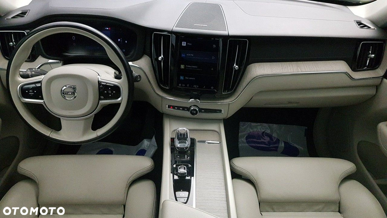 Volvo XC 60 - 19