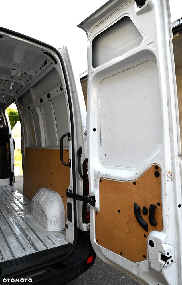 Renault Master - 30