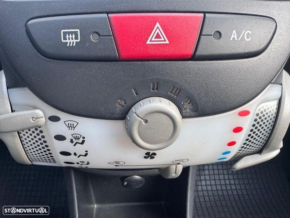 Citroën C1 1.0 VTi Shine ETG - 9