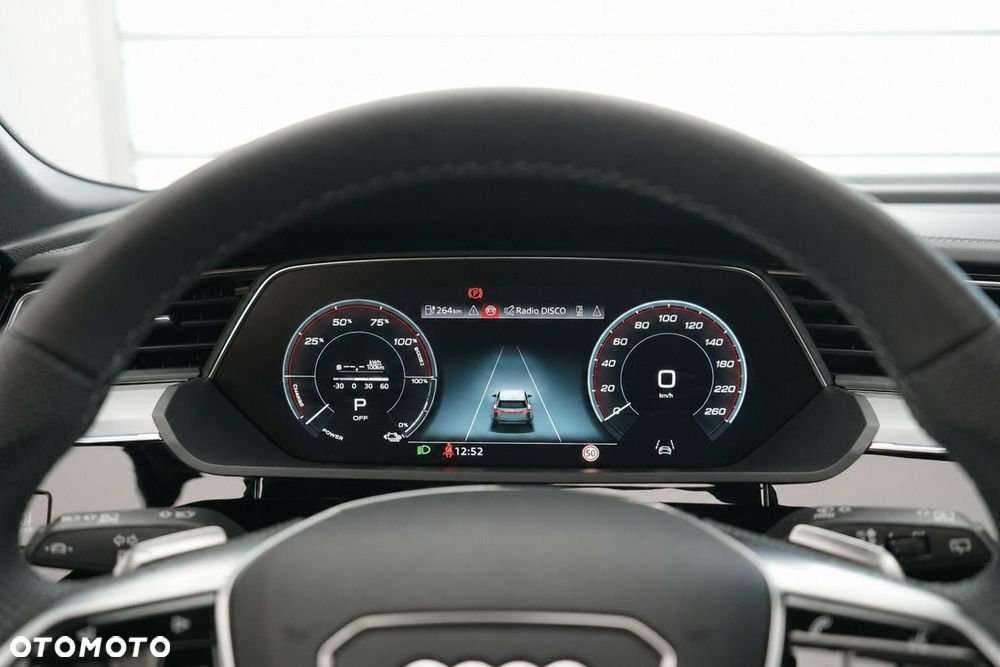 Audi Q8 - 23