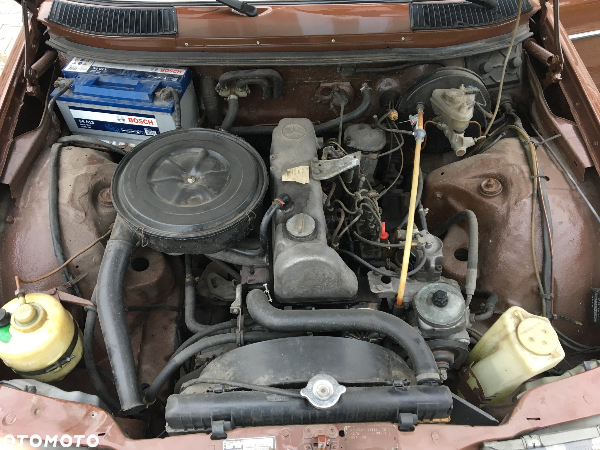 Mercedes-Benz W123 - 27