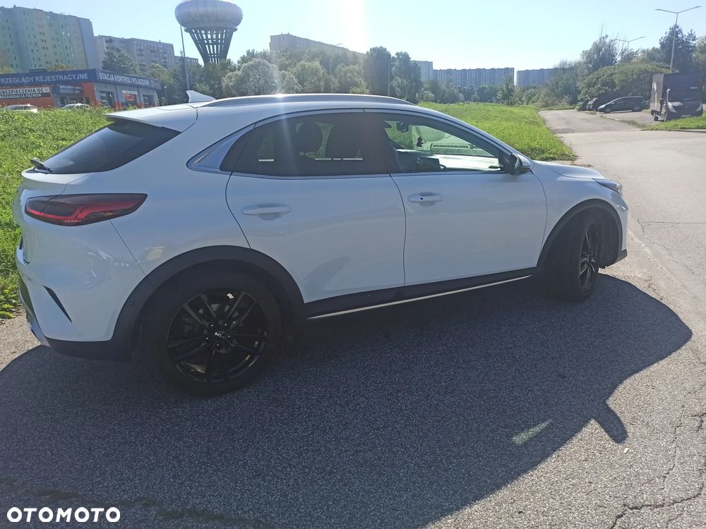 Kia XCeed 1.5 T-GDI Business Line - 18