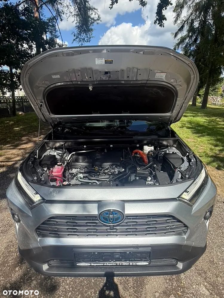 Toyota RAV4 - 9