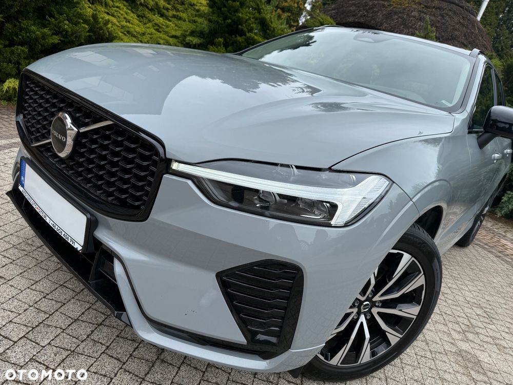Volvo XC 60 B4 D Ultimate Dark - 2