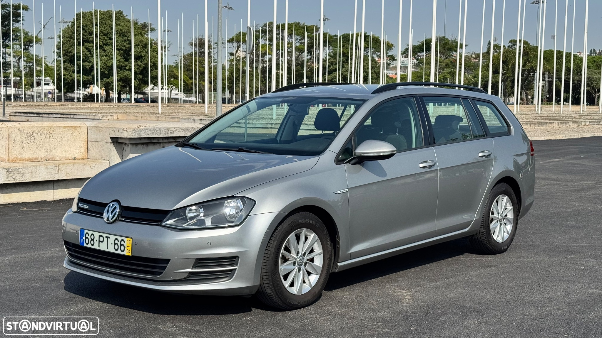 VW Golf Variant 1.6 TDi Trendline - 32