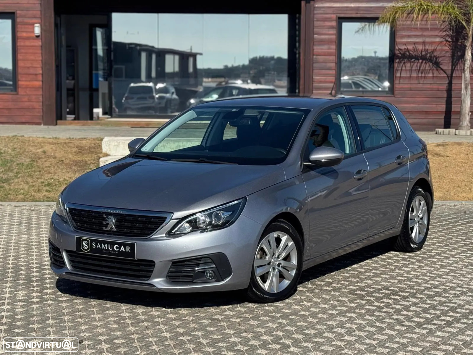 Peugeot 308 1.6 BlueHDi Allure EAT6 - 7