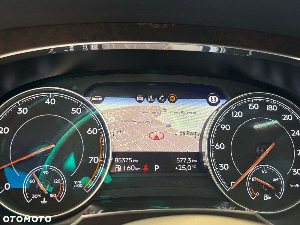Bentley Bentayga - 18