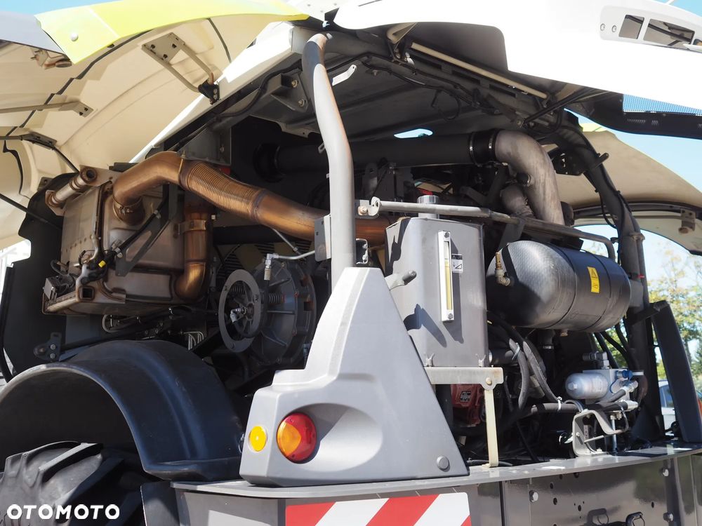 Claas Jaguar 930 - 11