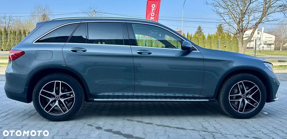 Mercedes-Benz GLC - 4