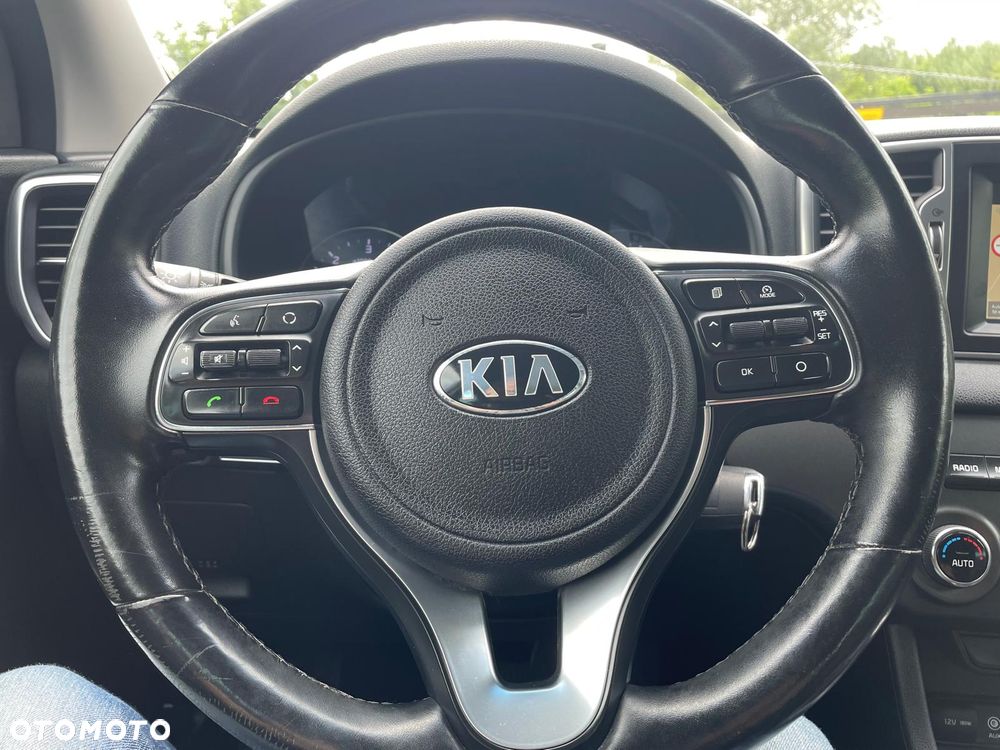 Kia Sportage 1.7 CRDI 2WD ISG Dream-Team Edition - 25