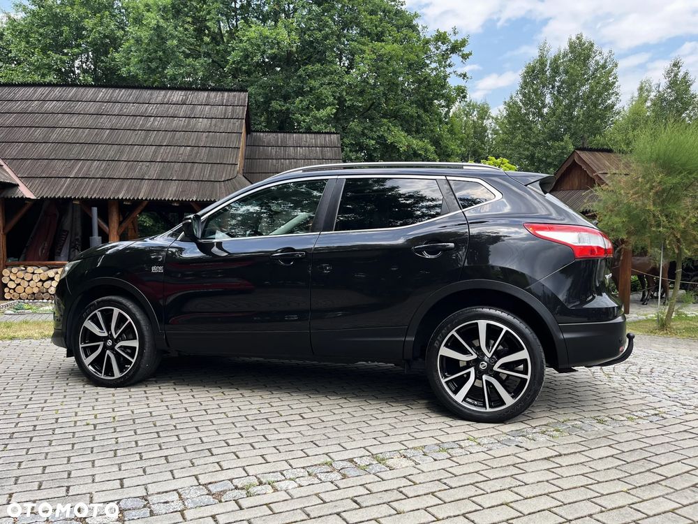 Nissan Qashqai 1.6 DIG-T TEKNA+ - 5