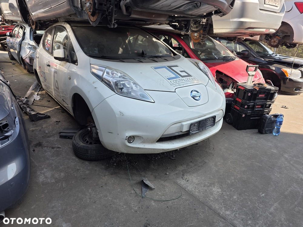 NISSAN LEAF I 326G ZDERZAK PRZOD KOMPLETNY 2016R - 7
