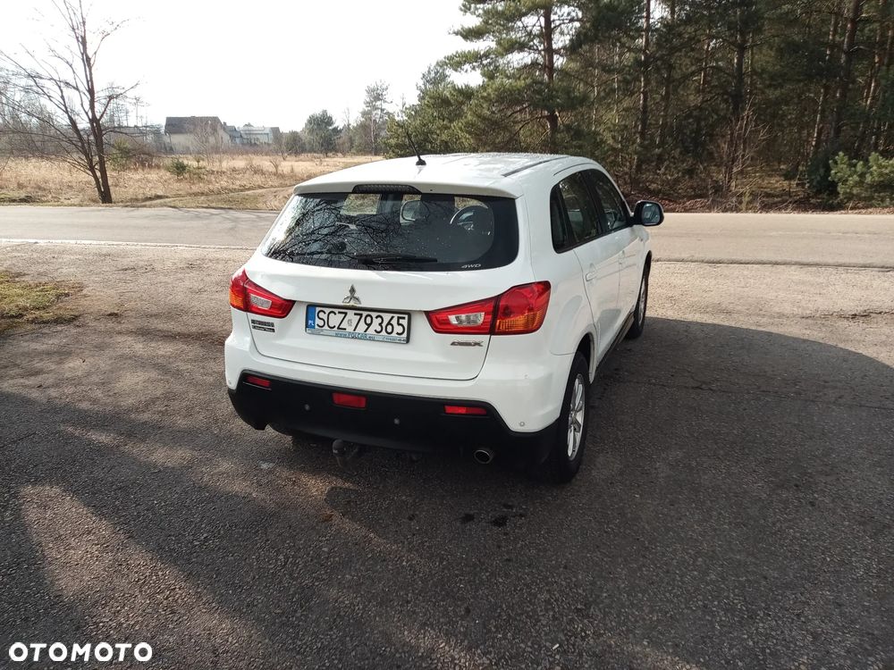 Mitsubishi ASX 1.8 DID Invite 4WD AS&G - 6