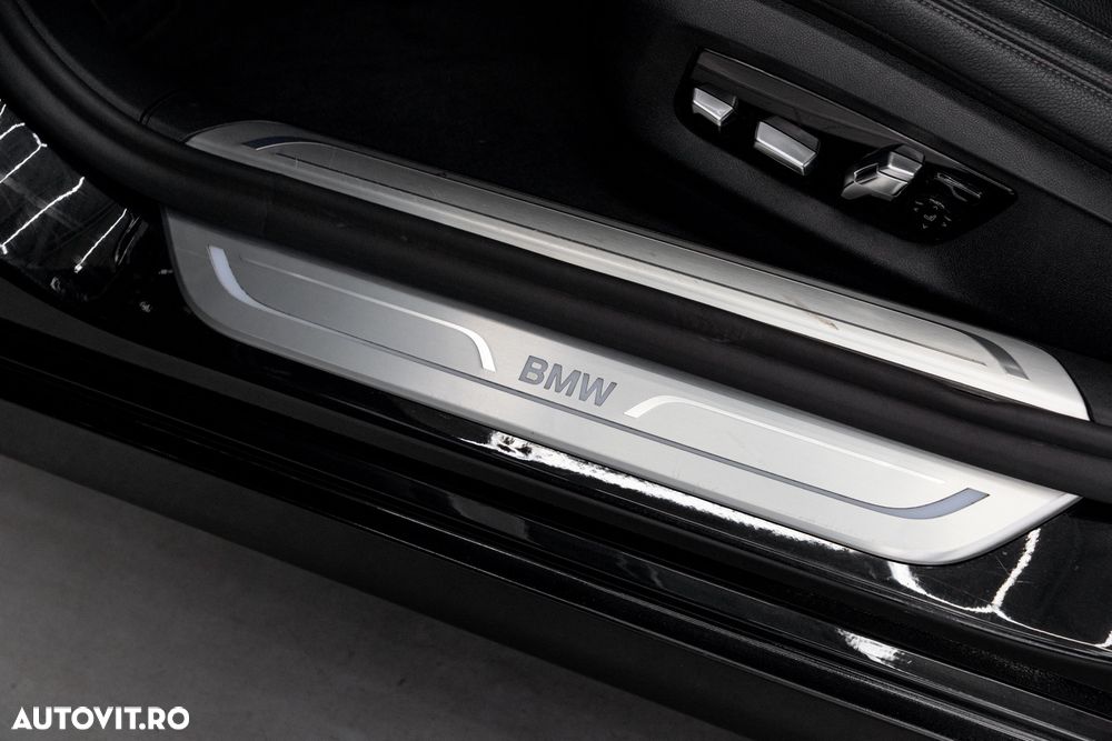 BMW Seria 7 745Le xDrive AT PHEV - 30