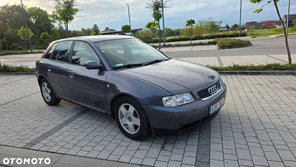 Audi Inny 1.9 TDI Ambiente - 3