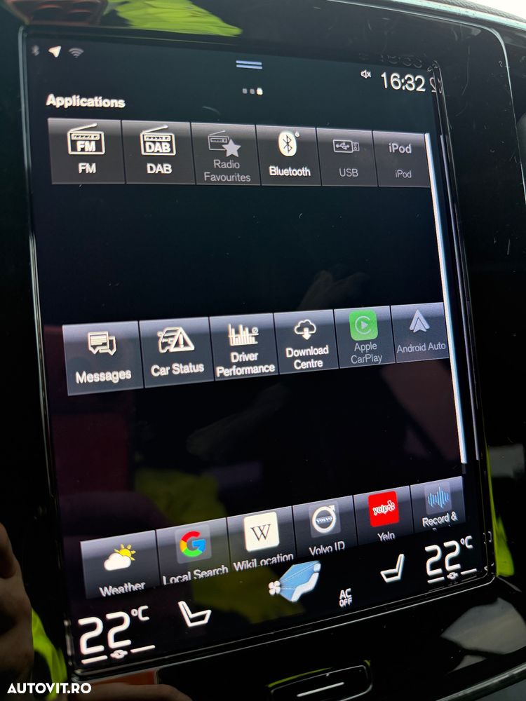 Volvo XC 40 T3 Geartronic RDesign - 26