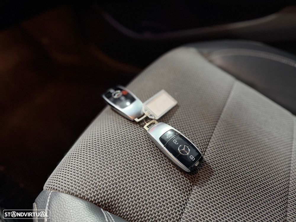 Mercedes-Benz E 300 de Avantgarde - 21