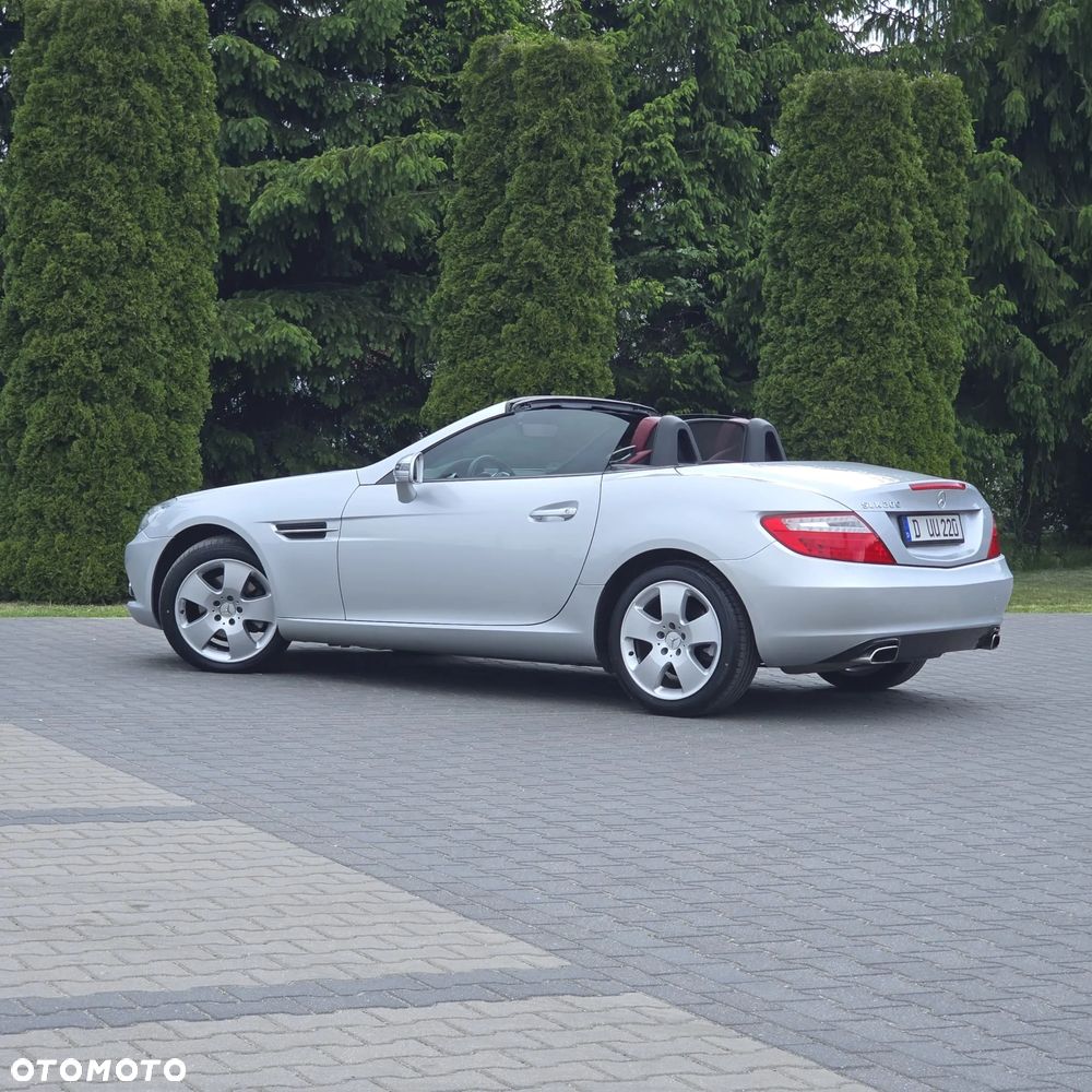 Mercedes-Benz SLK 200 BlueEFFICIENCY 7G-TRONIC Edition 1 - 26