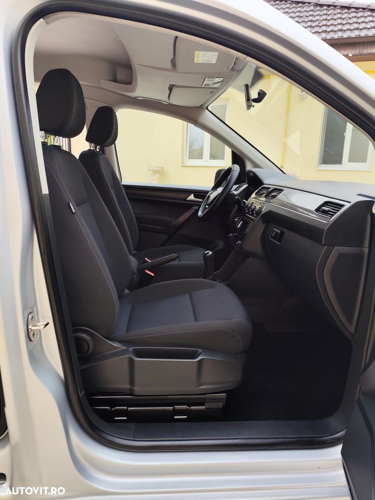 Volkswagen Caddy - 10