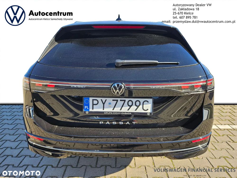Volkswagen Passat 2.0 TDI SCR Elegance DSG - 4