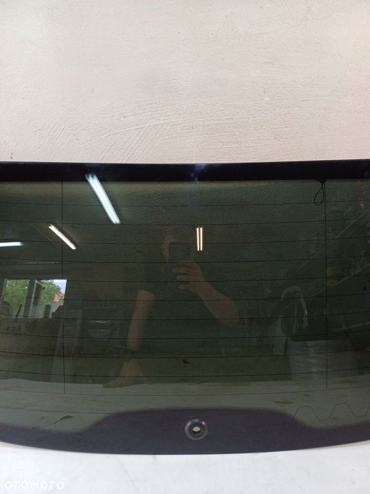 szyba klapy bagażnika tył ford b-max 12- rok szyby 17 - 6