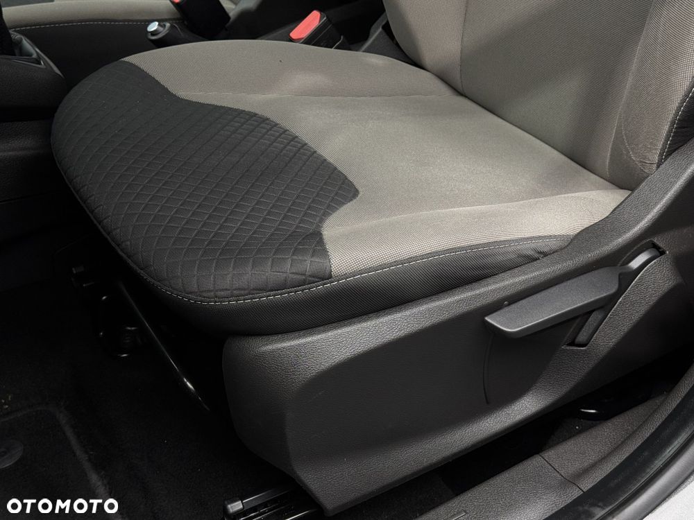 Ford Tourneo Courier 1.0 EcoBoost Titanium - 13