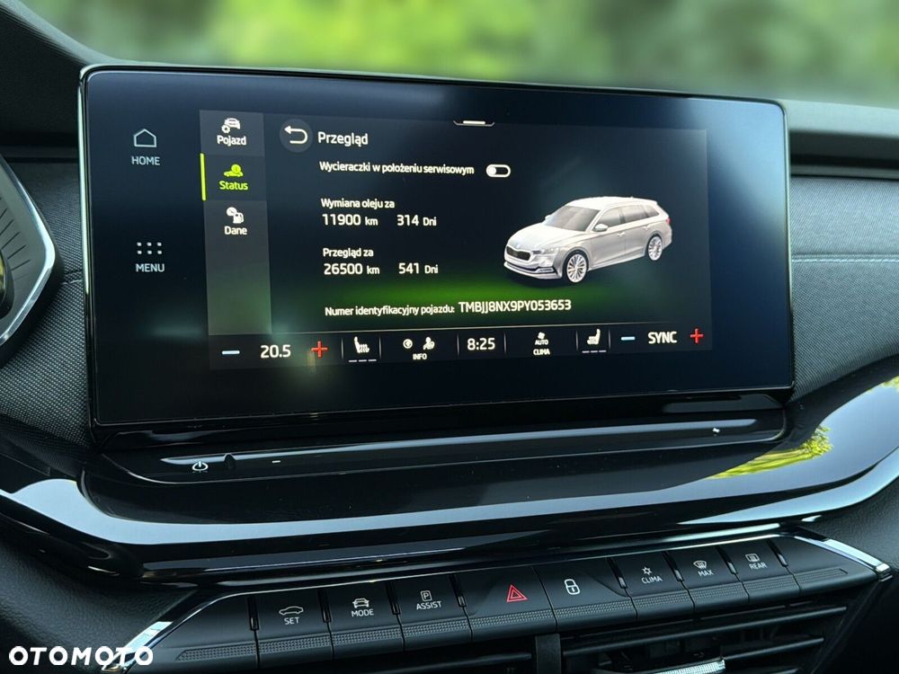 Skoda Octavia 2.0 TDI Sportline DSG - 32