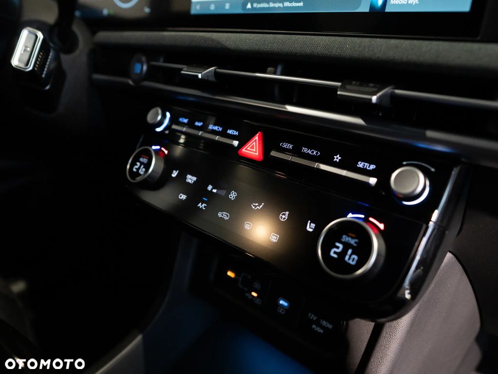 Hyundai Tucson 1.6 T-GDi HEV Executive 2WD - 31