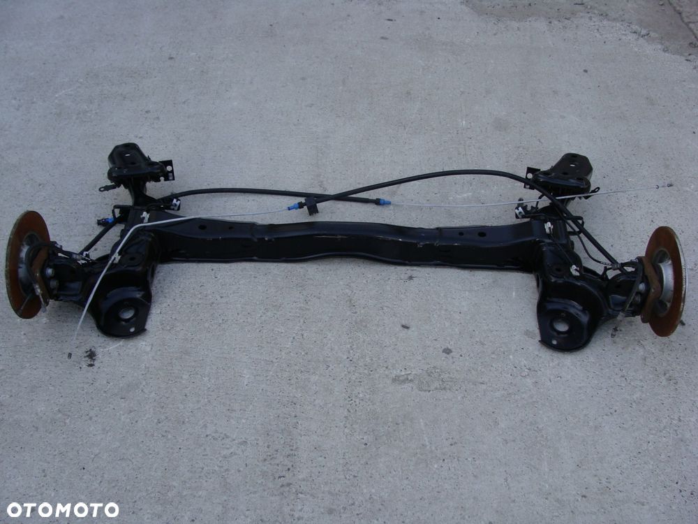 belka oś tylna citroen c4 cactus !! - 1
