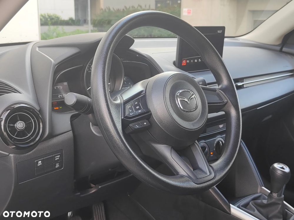 Mazda 2 - 16
