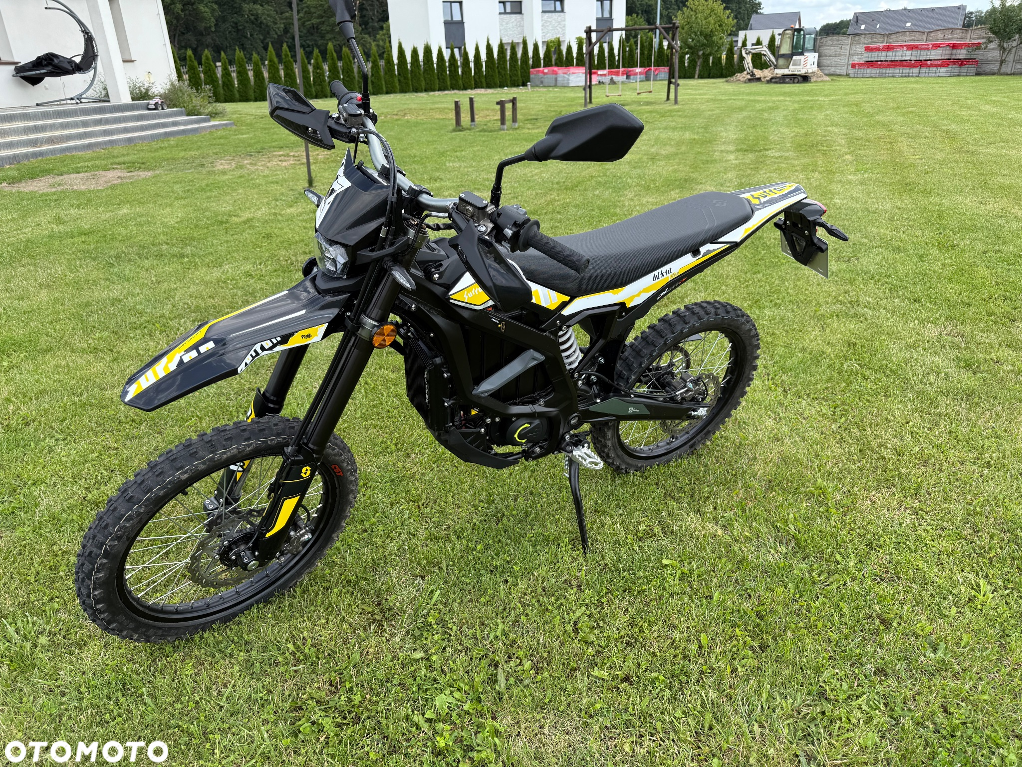 Surron Ultra-Bee