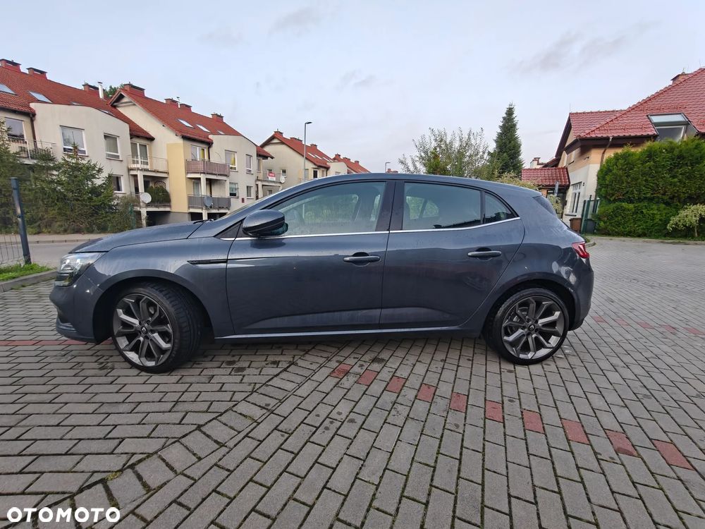 Renault Megane TCe 140 GPF EDC BUSINESS EDITION - 8
