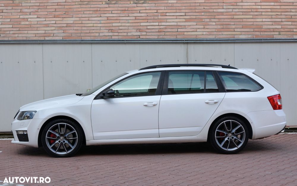 Skoda Octavia 2.0 TDI (Green tec) DSG RS - 7