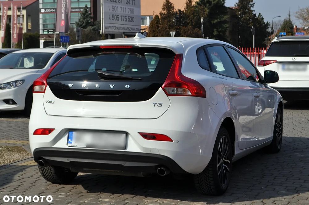 Volvo V40 T3 Drive-E Dynamic Edition - 11