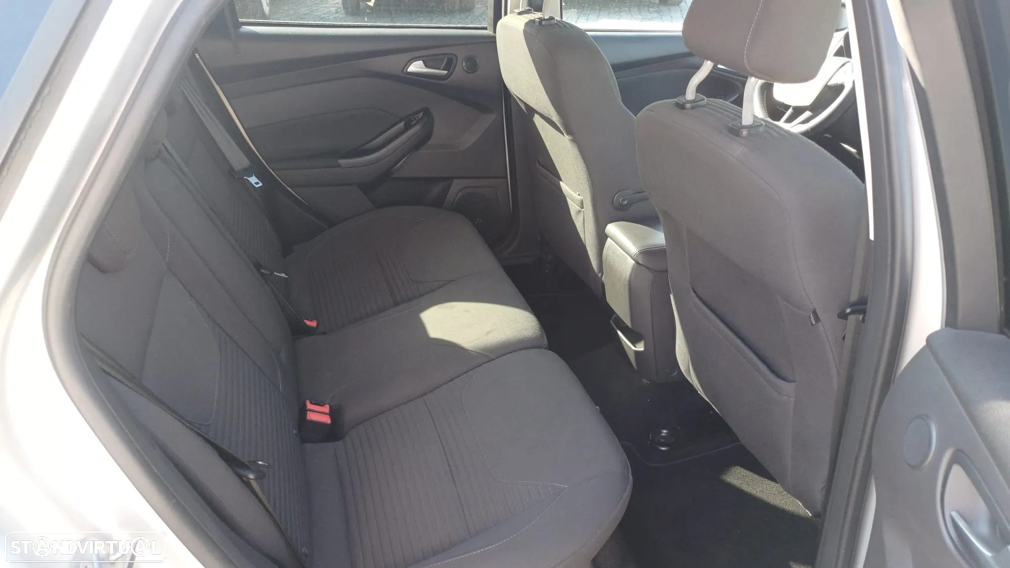 Ford Focus 1.5 TDCi Titanium - 9