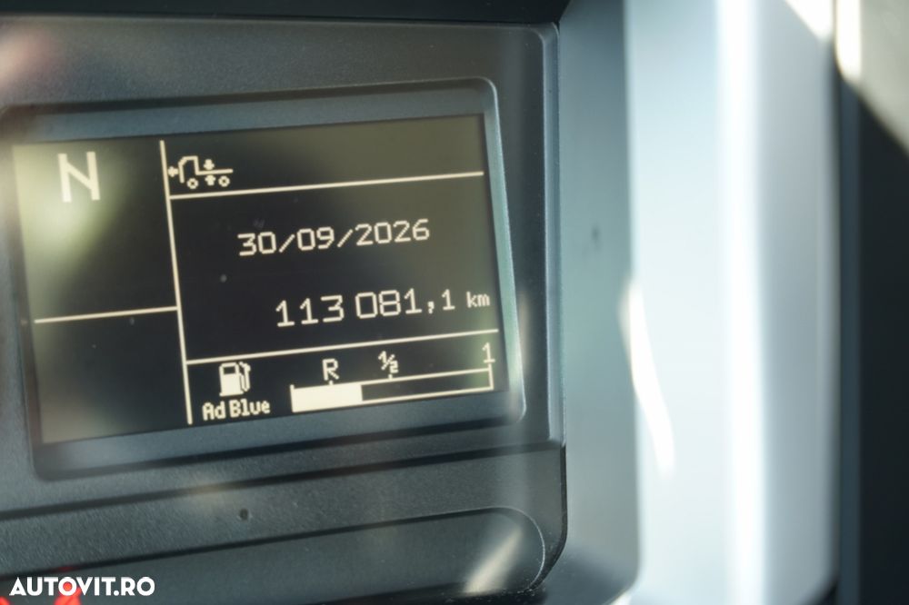 Renault / D 280 / CAMION FRIGORIFIC - 6,7 M / THERMO KING ES-600 MAX / 500 ORE DE FUNCȚIONARE MOTOR / + PLATFORMĂ HIDRAULICĂ PALFINGER - 2.000 KG / UTILIZARE REDUSĂ / - 37