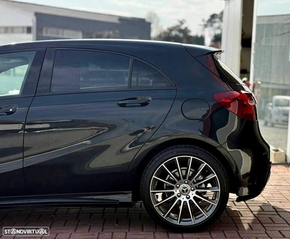 Mercedes-Benz A 180 d AMG Line - 11