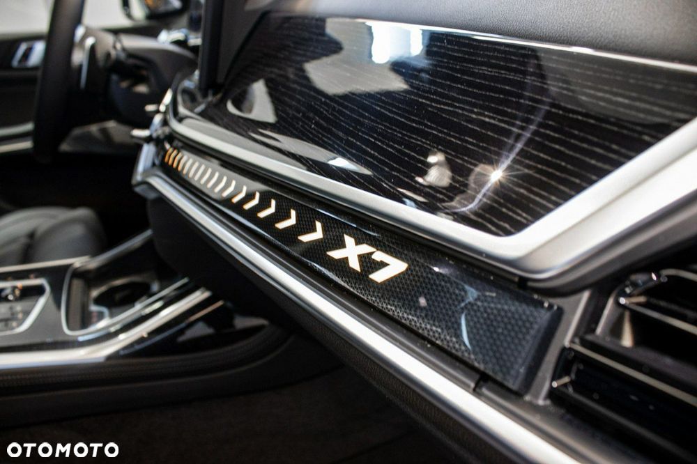 BMW X7 - 17