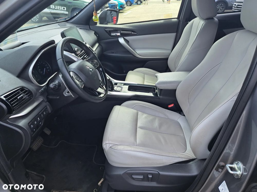 Mitsubishi Eclipse Cross 2.4 PHEV Instyle Plus - 13