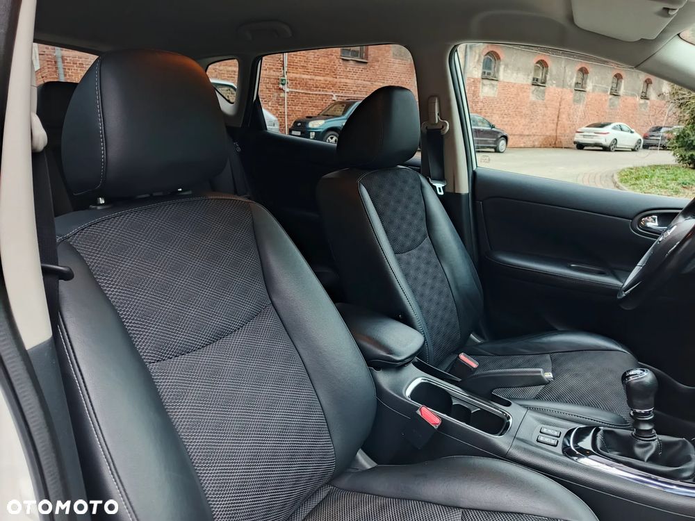 Nissan Pulsar 1.2 DIG-T N-Connecta EU6 - 10