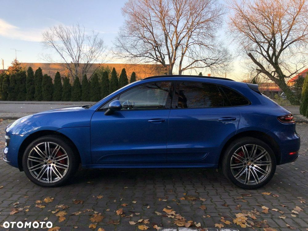 Porsche Macan - 2