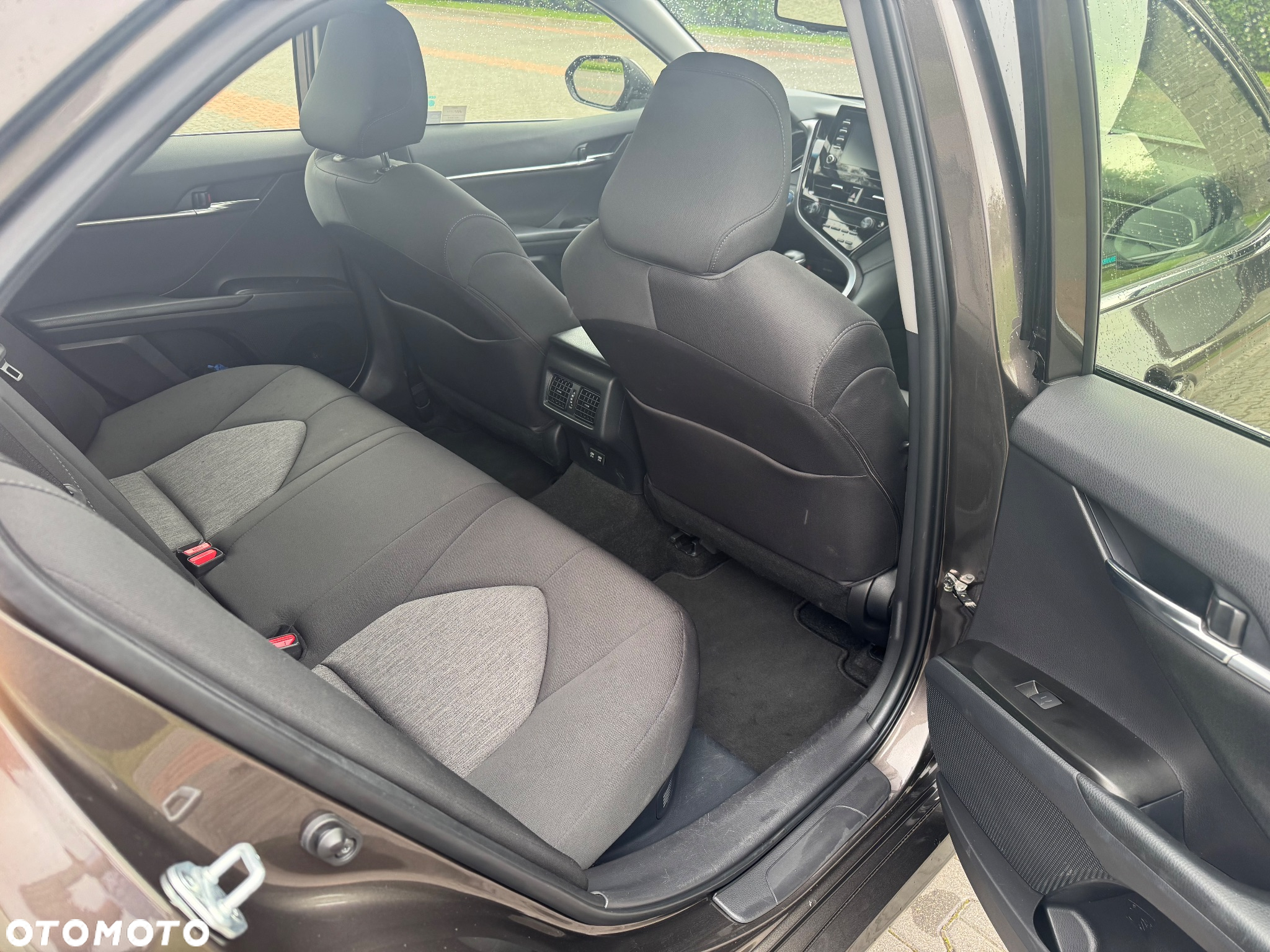 Toyota Camry 2.5 Hybrid Comfort CVT - 9